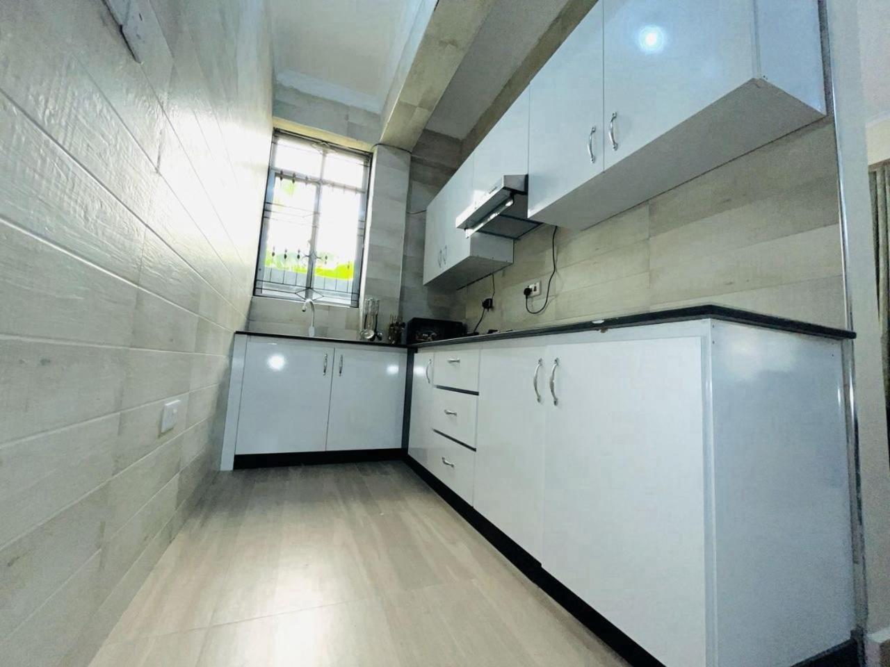 R&K Two Bedroom Apartment 达累斯萨拉姆 外观 照片