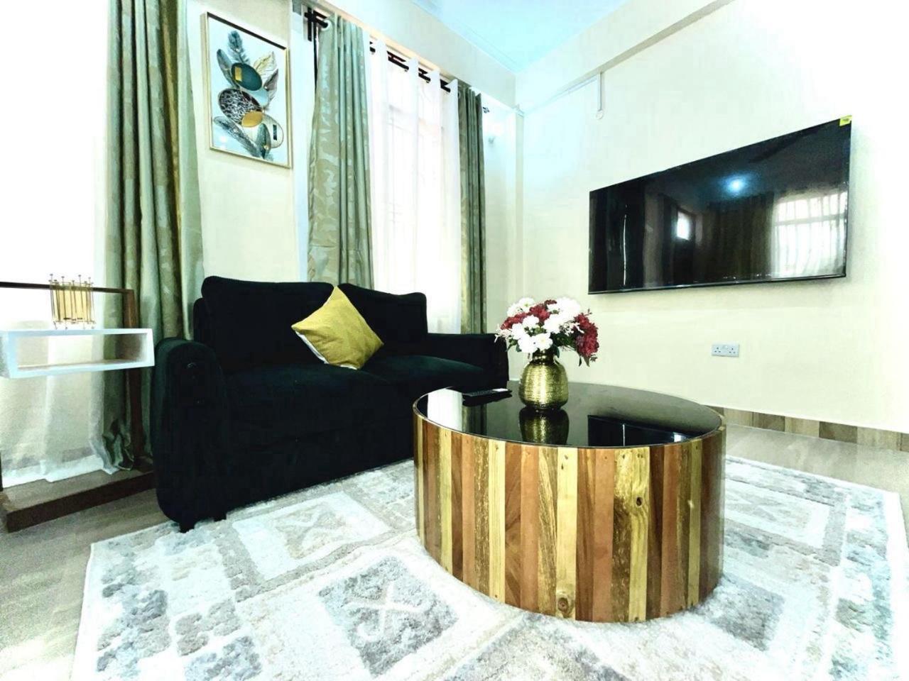 R&K Two Bedroom Apartment 达累斯萨拉姆 外观 照片