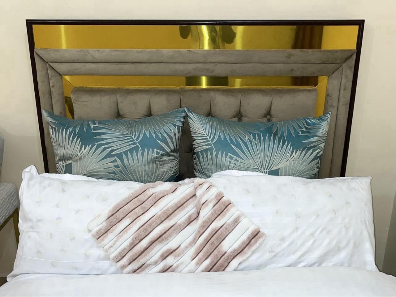 R&K Two Bedroom Apartment 达累斯萨拉姆 外观 照片