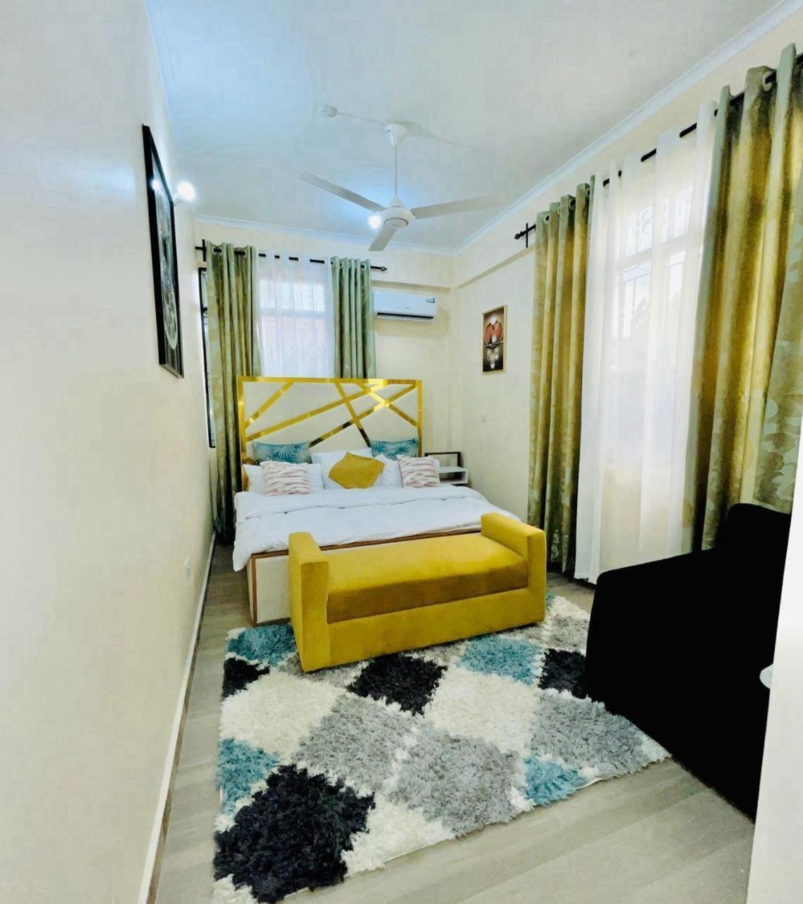 R&K Two Bedroom Apartment 达累斯萨拉姆 外观 照片